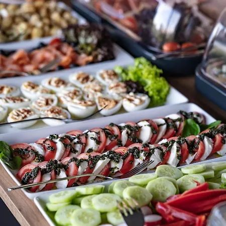 公寓式酒店 New Port