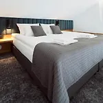 New Port Apartments On The River