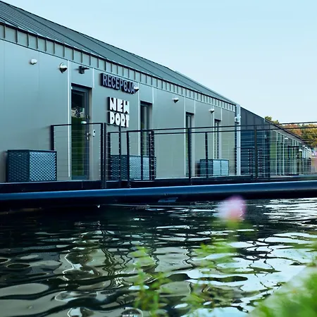 New Port Apartments On The River Aparthotel Krakau