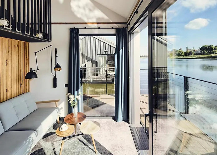 New Port Hotel apartamentowy 4*