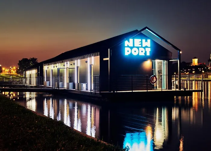 Hotel apartamentowy New Port 4*