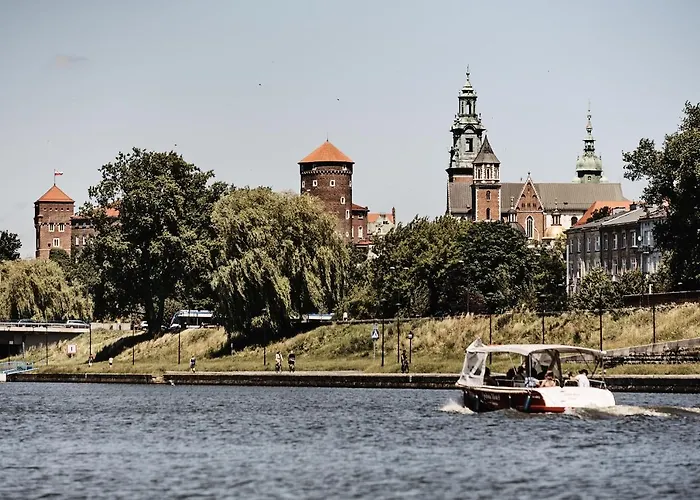 Hotel apartamentowy New Port 4*