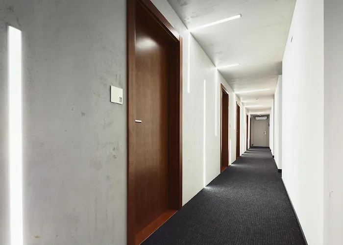 Hotel apartamentowy New Port 4*